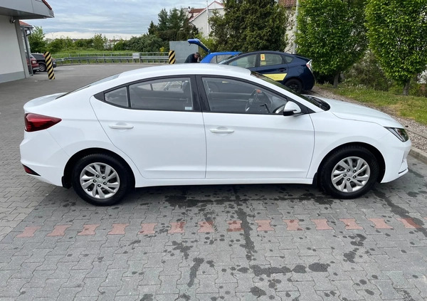 Hyundai Elantra cena 59900 przebieg: 69000, rok produkcji 2019 z Gdańsk małe 301